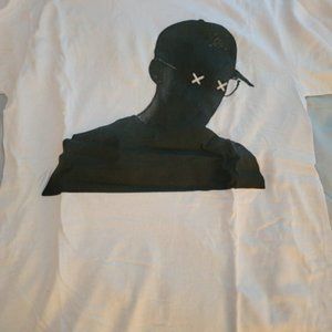 Logic Album Tshirt - M